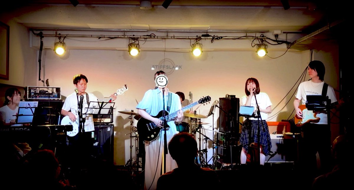 syui_chan's tweet photo. at home live vol.8
来てくれた方本当にありがとうございました❕
ツインボーカル、そして初披露のギターいかがでしたか🎸
楽しんでいただけていたら幸いです❕

次は11/14(土)生誕祭🎂
お歌もダンスもたくさんがんばるので
ぜひ会いに来てください🤍ྀི https://t.co/UxZEA6oCXk