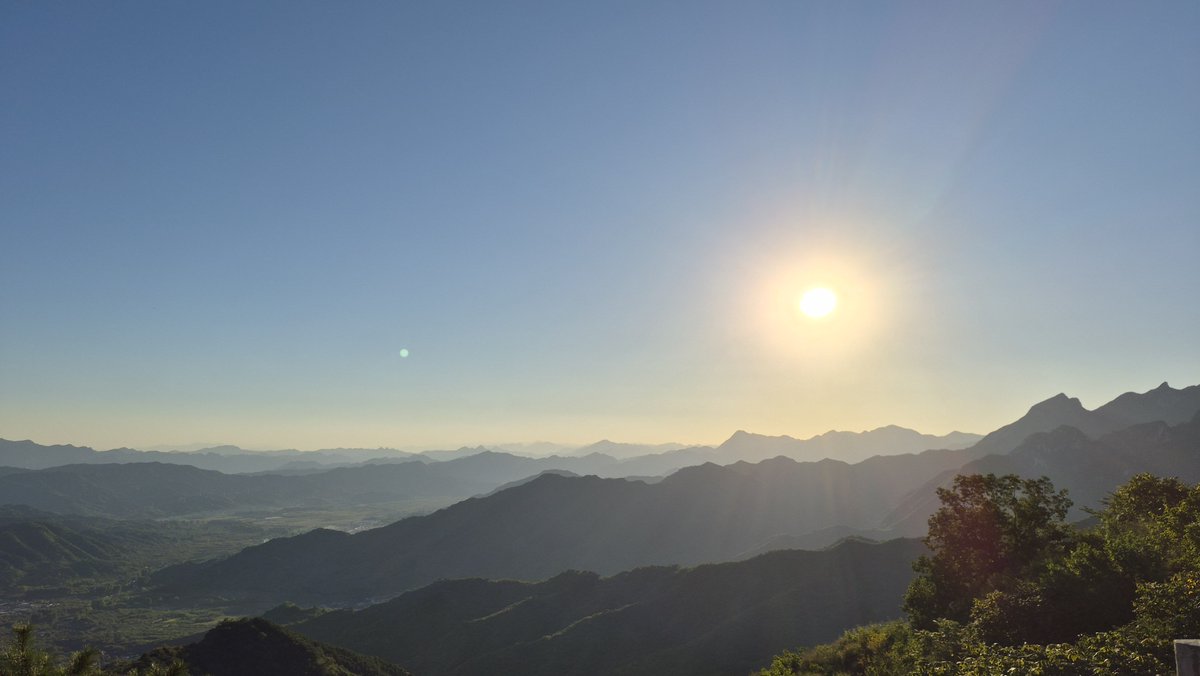 SarBanChok's tweet photo. Mutianyu Great Wall https://t.co/g92Y9OjsiK