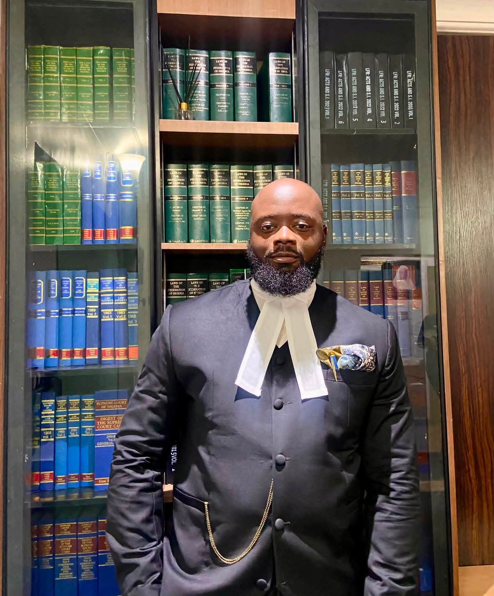 kairosuyai's tweet photo. The practice of law has taught me that reputation is built-up quietly; one brief at a time, one client at a time, one appearance at a time, and often in the difficult moments when no one is watching. Just keep grinding. 

Happy New Legal Year ⚖️⚖️ https://t.co/ua5B6CPRNt