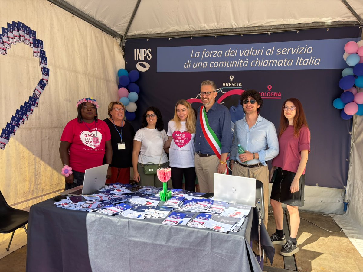 INPS_it's tweet photo. L'Istituto è partner della Race for the Cure 2026, più grande manifestazione al mondo dedicata alla lotta contro i tumori del seno, simbolo di prevenzione, ricerca e solidarietà
📷 Bologna si è tinta di rosa dal 18 al 20 settembre!

#raceforthecure @komenitalia https://t.co/BeBwZ9VVVK