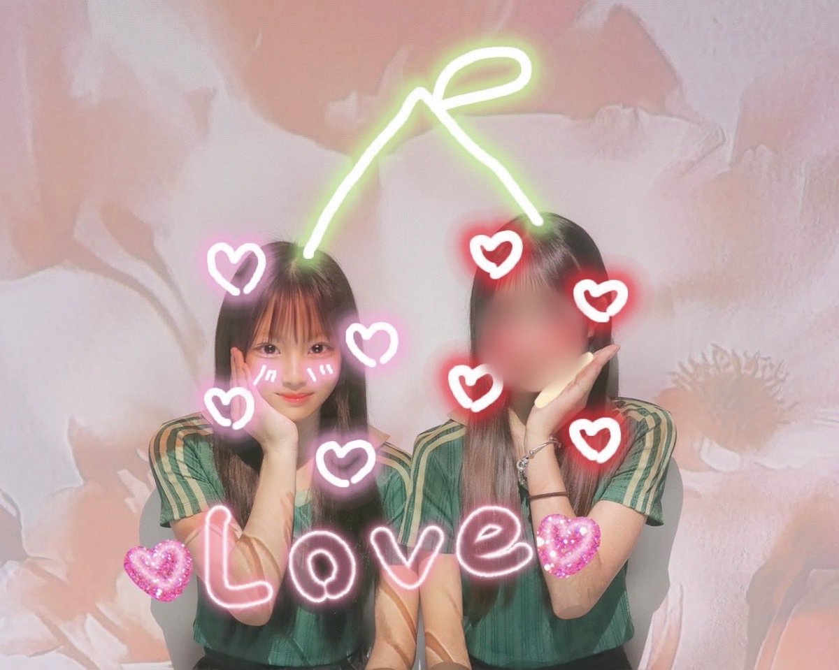 marin310xxx's tweet photo. ♡
おそろコーデでプリ撮ってきた🤩💕
ワッサーーー

※親管理👩‍💻
This account is managed by a parent.

#友達
#おそろこーで 
#まりん
#プリクラ
#プリ https://t.co/uQ2Xl7sOCh