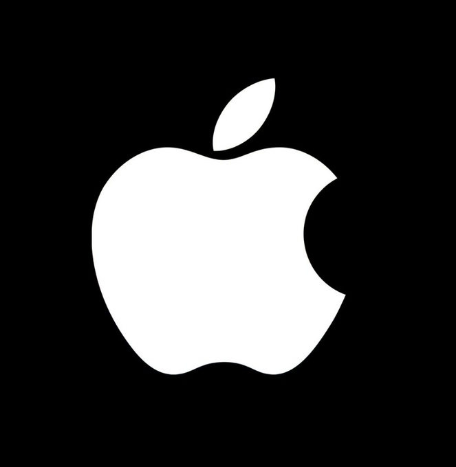 pete_rizzo_'s tweet photo. BREAKING: APPLE JUST ANNOUNCED THEY ARE HIRING A CRYPTO LEAD TO WORK ON APPLE PAY

#BITCOIN AND CRYPTO GETTING ADOPTED BY ONE OF THE LARGEST COMPANIES IN THE WORLD

IT'S FINALLY HAPPENING 🔥🔥 https://t.co/xawulFhXMJ