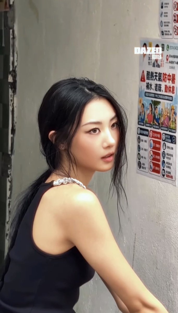 meovv_miyao's tweet photo. 홍콩 감성 미쳤다 https://t.co/4MDim1El4o