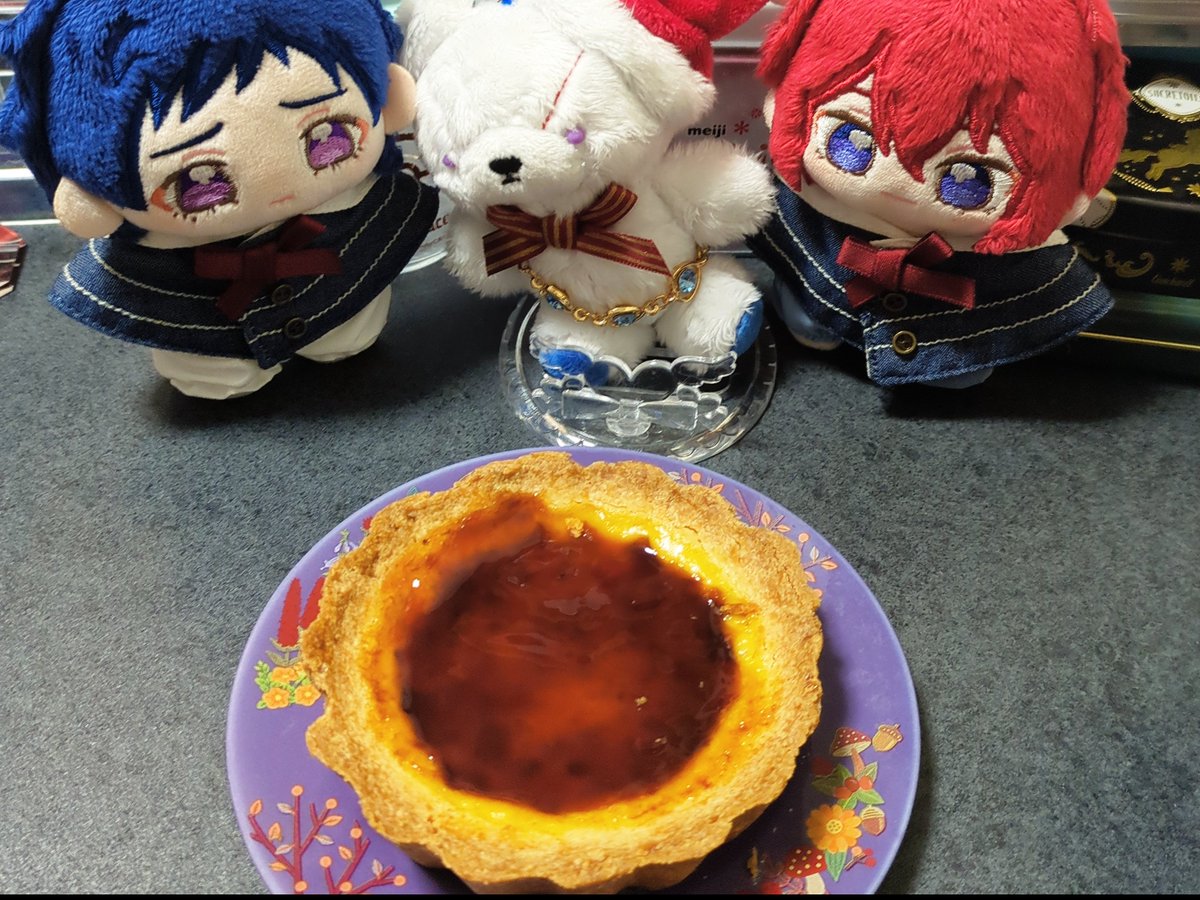 jakimaru___'s tweet photo. 🪽本日はデザートにプリンタルトをいただきました🎶こちら生地がさっくりしていて、とても食べやすかったですよ☺️

⚜️真ん中にあるプリンはとっても甘くて、カラメルもたっぷりで美味しかったです🫶💕もっと大きなプリンタルトが食べたくなってしまいますね……😖 https://t.co/GbKzZnGOW5