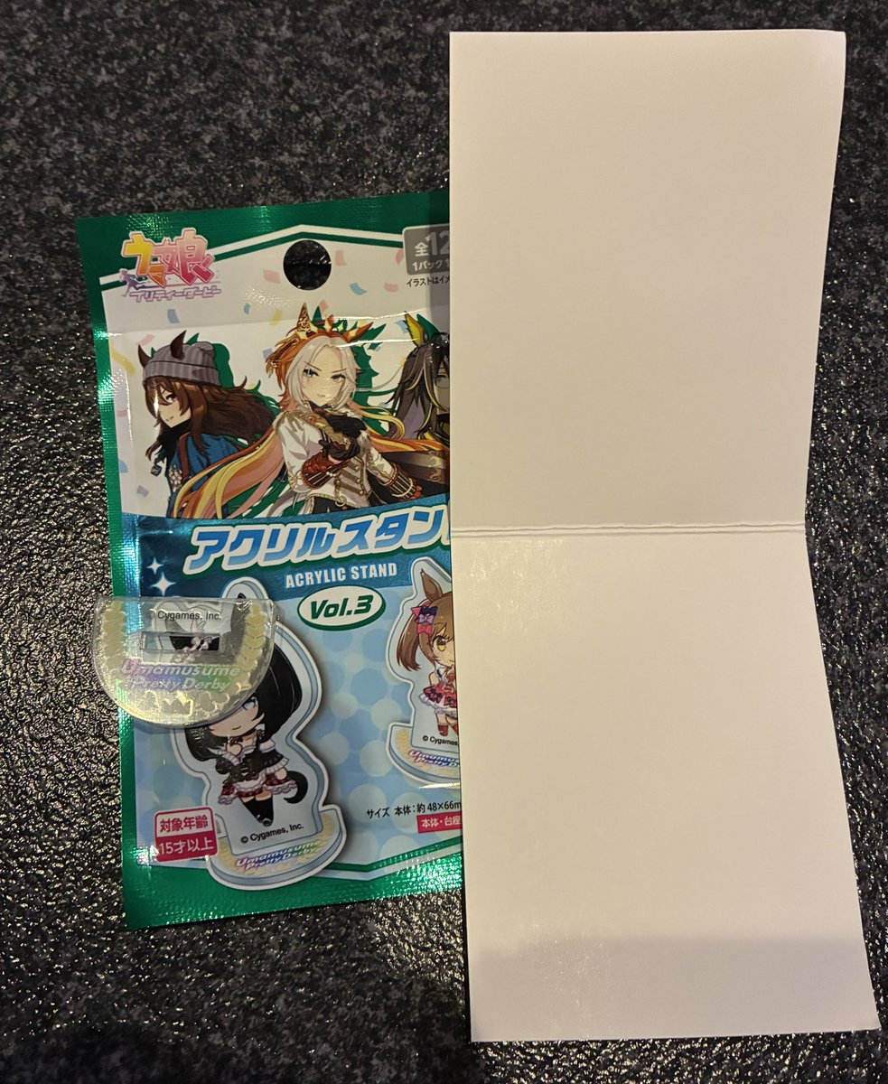 Shuon314410's tweet photo. まさかのアクスタ入ってない事件が勃発www https://t.co/O7gKdtLQxA