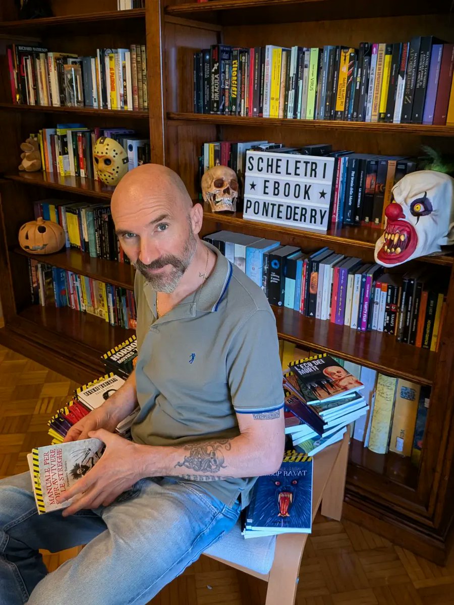 Scheletri's tweet photo. “Scheletri Ebook” sbarca in Toscana!
Venite a scoprire e toccare con mano i nostri libri horror di qualità. Vi aspetto sabato 26 settembre.
PonteDerry, Circolo Arci “Il Botteghino”, Via Tosco Romagnola Est 455, Pontedera (PI)
https://t.co/iovn3Zpsfq
#pontederry2026 #librihorror https://t.co/dVfJVzBUSg