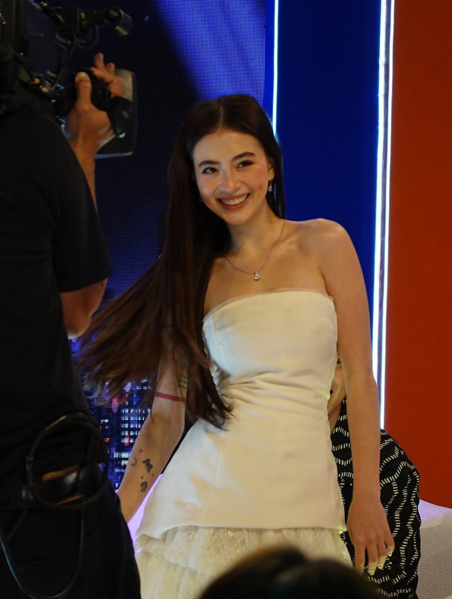 sofispam_'s tweet photo. Watch it on Iwant 
#GGVwithJMFyang https://t.co/1jYq0OoUte