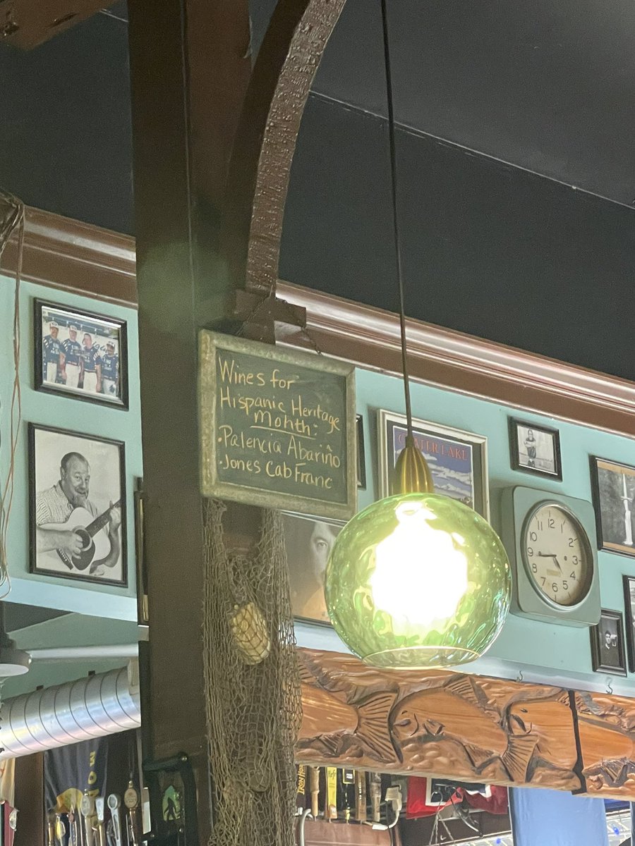 GregFoster68's tweet photo. Yeah we do things a little different around here ass establishment https://t.co/4MnhZ5yJRp