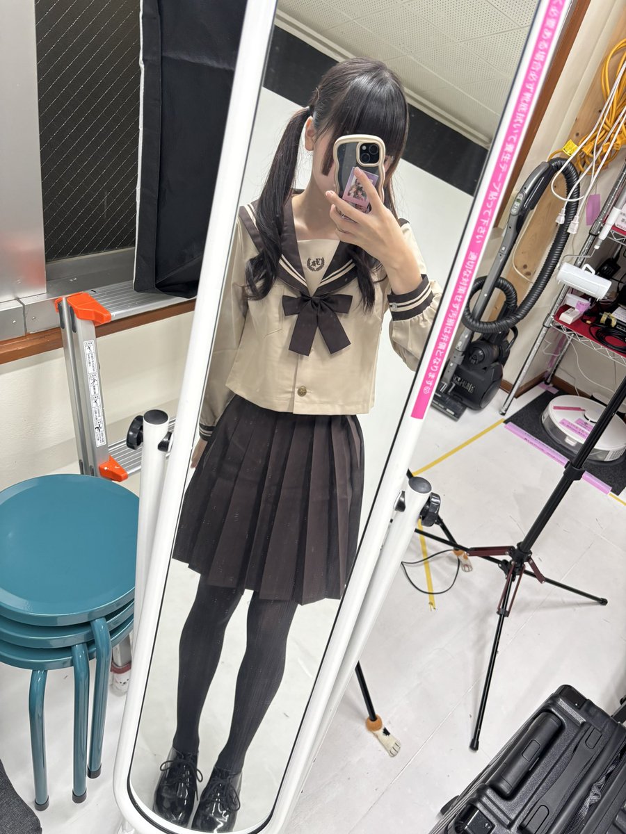 nemu953's tweet photo. 制服可愛すぎる https://t.co/V1LDR3b51o