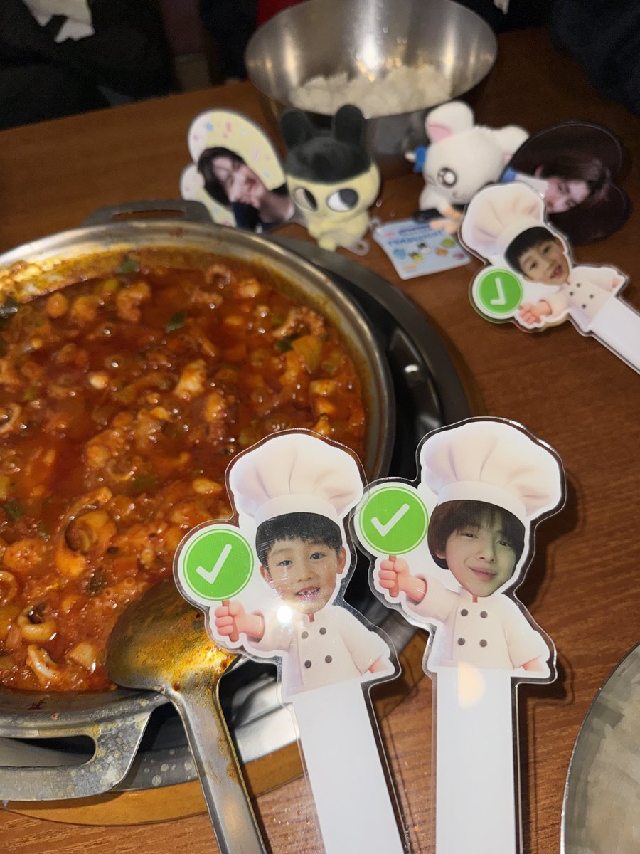 meow2meowing's tweet photo. 우웅~~재밋👍🏻👍🏻 https://t.co/fAVI3pJ0fv