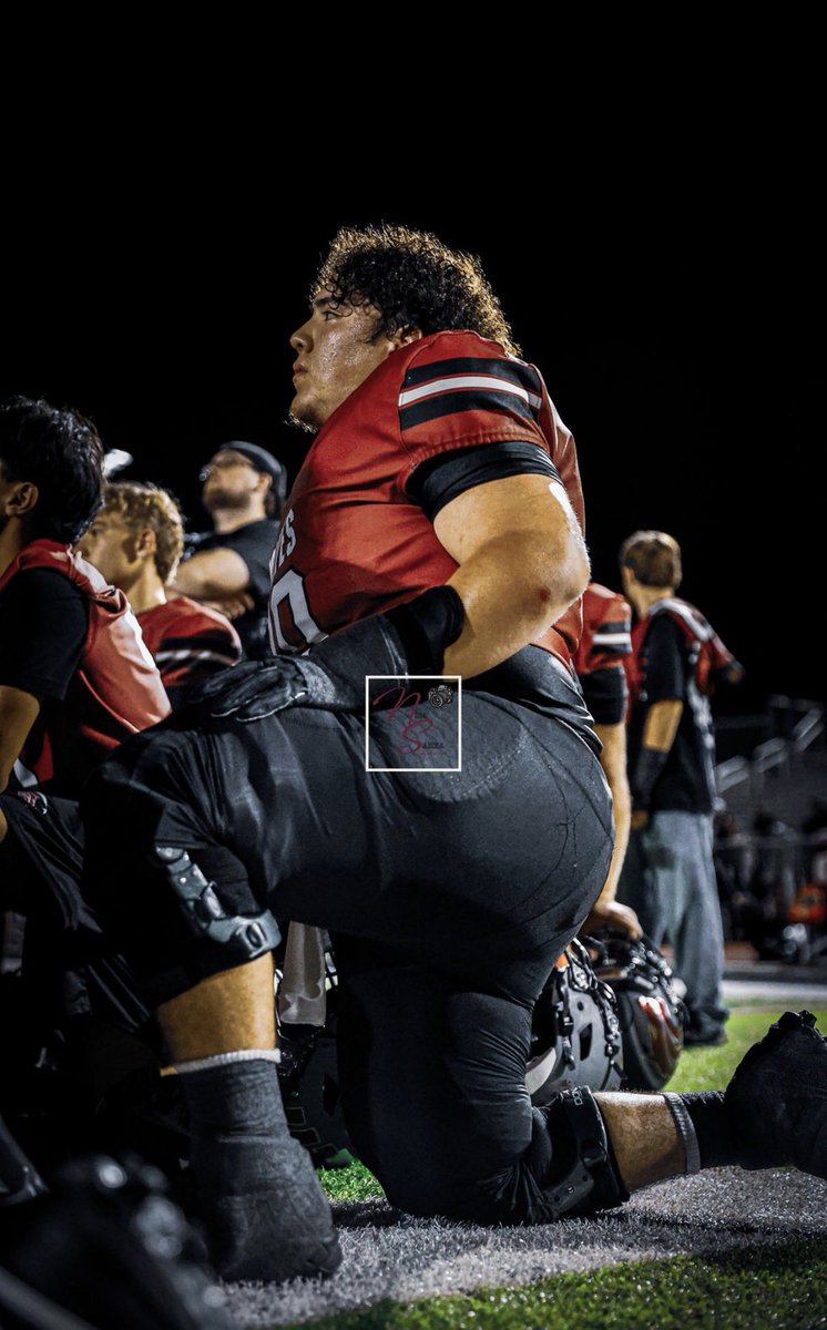 AjSlape's tweet photo. Blessed to play this violent sport that I love for 7 years. Since the day I started my goal was to be the best undersized OL. Now I grateful and honored to have 15 🅾️ffers under my belt and it shows how far I’ve come. But the job ain’t finished and there is still bricks that need to be laid in order for me to be at the top.

@CoachNeilson_FB @CoachNobleWGHS @FB_RedWolves @CoachDNCSA @ncsa @NCSA_Football @gridironarizona @PrepRedzoneAZ @AllSportsTucson @AZPrepVarsity @SOAZFootball @WSSArizona @AZHSFB @therealbeadle @Sahuarita_Az @Sports360AZ @BJMedia1 @Soaznews @JavierJMorales @AndyMorales8 @therealbeadle @WaldenGroveHS @CoachAvelar_WG @N_W_Sports @TucsonStar @CoachCash_FB