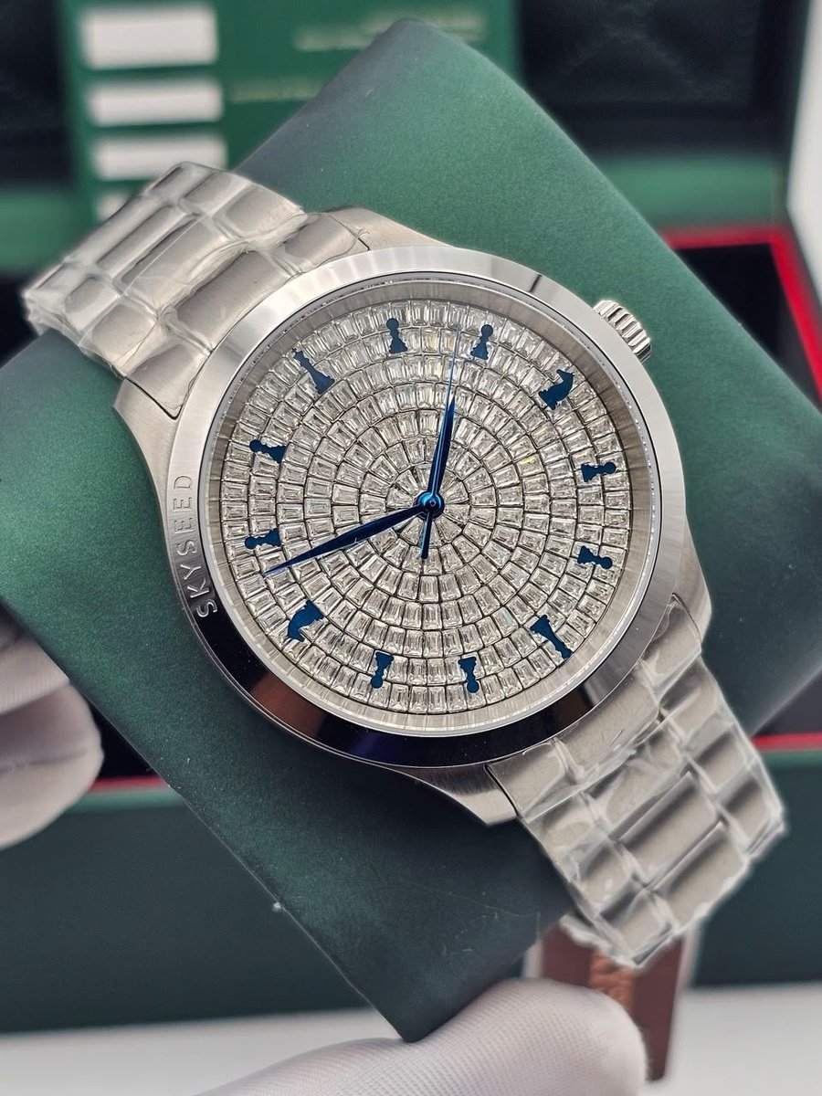 Wrist_Genie's tweet photo. Skyseed.
Price: ₦220,000.
Fully boxed..
#menswatches #icedout 🥶 https://t.co/DsuclYACKb