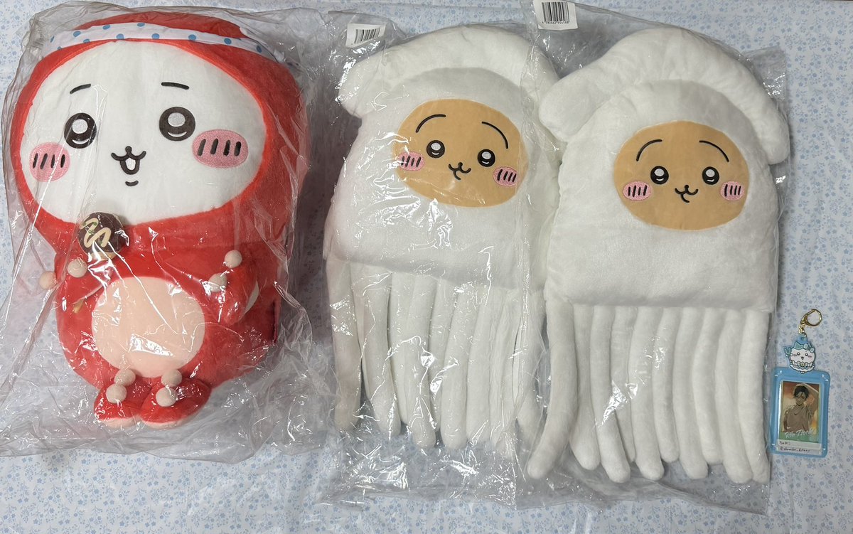 chamiko_disney's tweet photo. 【譲渡/買取】ちいかわ ハチワレ うさぎ モモンガ 古本屋 カニちゃん くりまんじゅう シーサー あのこ ゴブリン マスコット ぬいぐるみ

譲)写真1〜39枚目(ツリーに繋げます)

求)定価＋送料＋梱包費10円/点

⚠️必ず40〜42枚目のご確認をお願いいたします

検索からでもお気軽にお声掛けください🙇‍♀️ https://t.co/JWVJDdY3bO