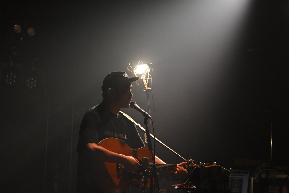fukufesvol1's tweet photo. ／
フクフェスVol.6 Day2
＼

続いて登場してくれたのは、花男（@hanao_miyata）🎸✨優しく暖かいステージで、会場をひとつにしてくれました・・・

📸ライブフォト：Shinpei Kubo

#花男 #フクフェス https://t.co/HEXxoEiRoz