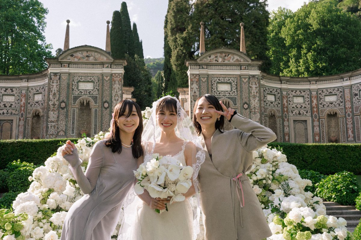 prfmarchives's tweet photo. this just made me so emotional i've been a fan of perfume since i was so young and to see them like this beyond the performing and stuff makes me so happy... https://t.co/XUNrlstSjJ