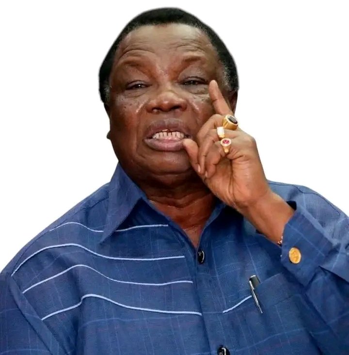 CollinsMur78301's tweet photo. The Rise of Sifuna

The end of other self proclaimed Western Kenya kingpins, including Atwoli and others.

Atwoli has been on the losing side since independence and, by the way, what exactly does he do in this country? https://t.co/LBENpjXqqL