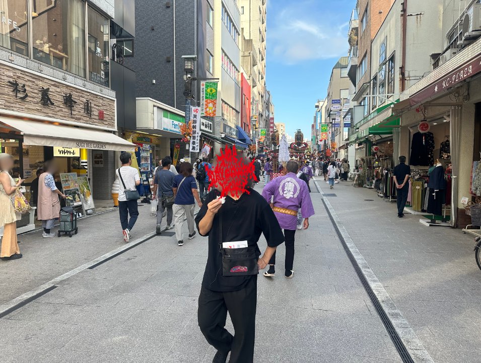 music_vap's tweet photo. 【#VAPON】
今夜のえびまんは…
敬老の日スペシャル!「電撃!VAP ON💋」
ワダが巣鴨で街ブラロケをします🦐🏮
📻radiko
https://t.co/psisTmmuY1
後日ワダからのプレゼントもあるかも…?
24:00~OA!お楽しみに!✨
#thebercedesmenz https://t.co/ppRzXMEvVn