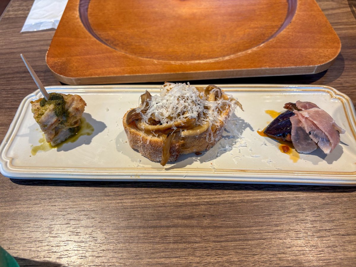 renkon0412's tweet photo. スペイン料理 https://t.co/XLN4glsceD