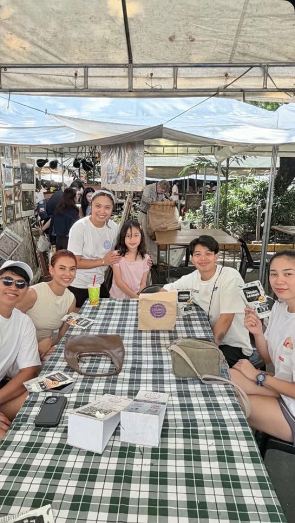 taftxspikers's tweet photo. anong chapter na ba tayo https://t.co/XE6zytTmT6
