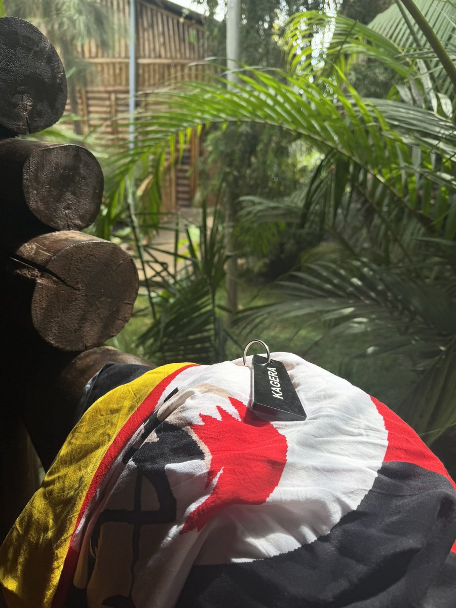 LodgeSolutions's tweet photo. Came for the weekend. Stayed for the stream 🤭 

Wooden cabins, lush green gardens, good food, great company, and nature providing the soundtrack the whole way through 🌊🔥 … and we did not even have to leave town 🫠

@thestreamsideug you were a good idea 👌🏾🇺🇬🫡 https://t.co/vxTbdXa347