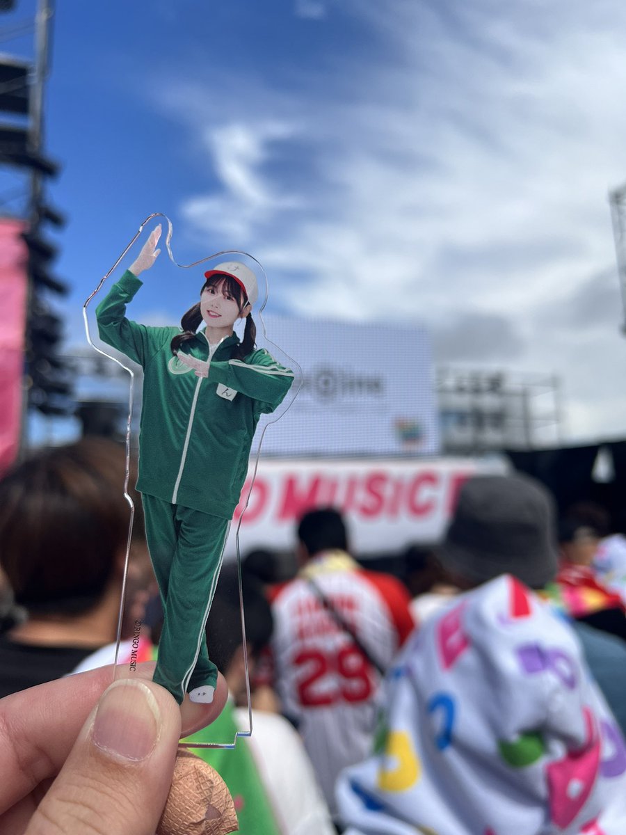 fxsts7780's tweet photo. ２日間のフェスの疲れがとれないまま、左足攣りながら仕事🤣

#リンゴミュージックフェス https://t.co/B5h9uo6dMa