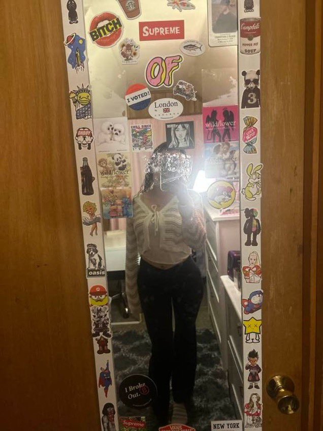 Cuck1Lover's tweet photo. Loser @TylerTouqh come get your pawg 22 year old gf from my grasp 😏 https://t.co/OFoN4AYUqV