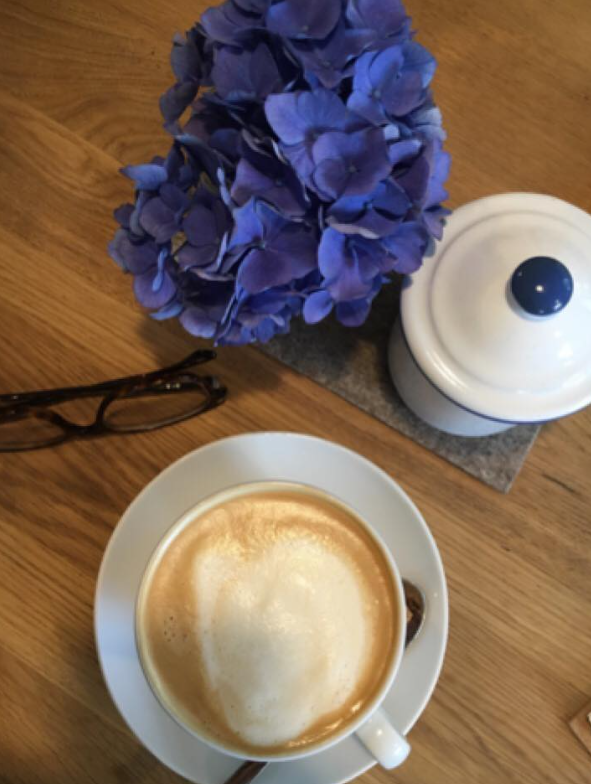 LynVeronn's tweet photo. there are two types of people inside me one who needs espresso shots and one who just wants a milky latte https://t.co/z2PjPq1UHj