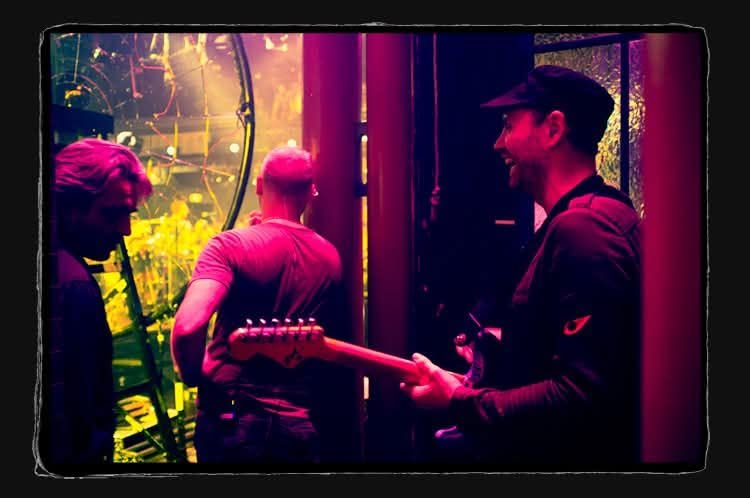 ColdplayCorner tweet picture