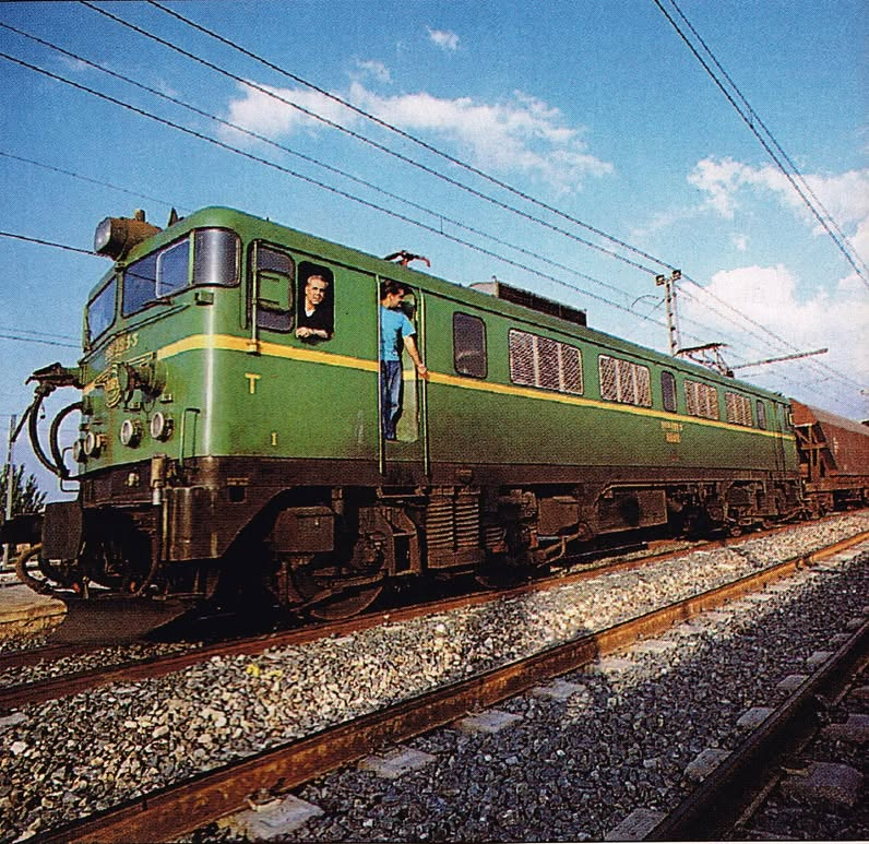 ger58056's tweet photo. Principios de los años 90.-
 Foto : P.G. Campoy. https://t.co/C4dDmfZIMV