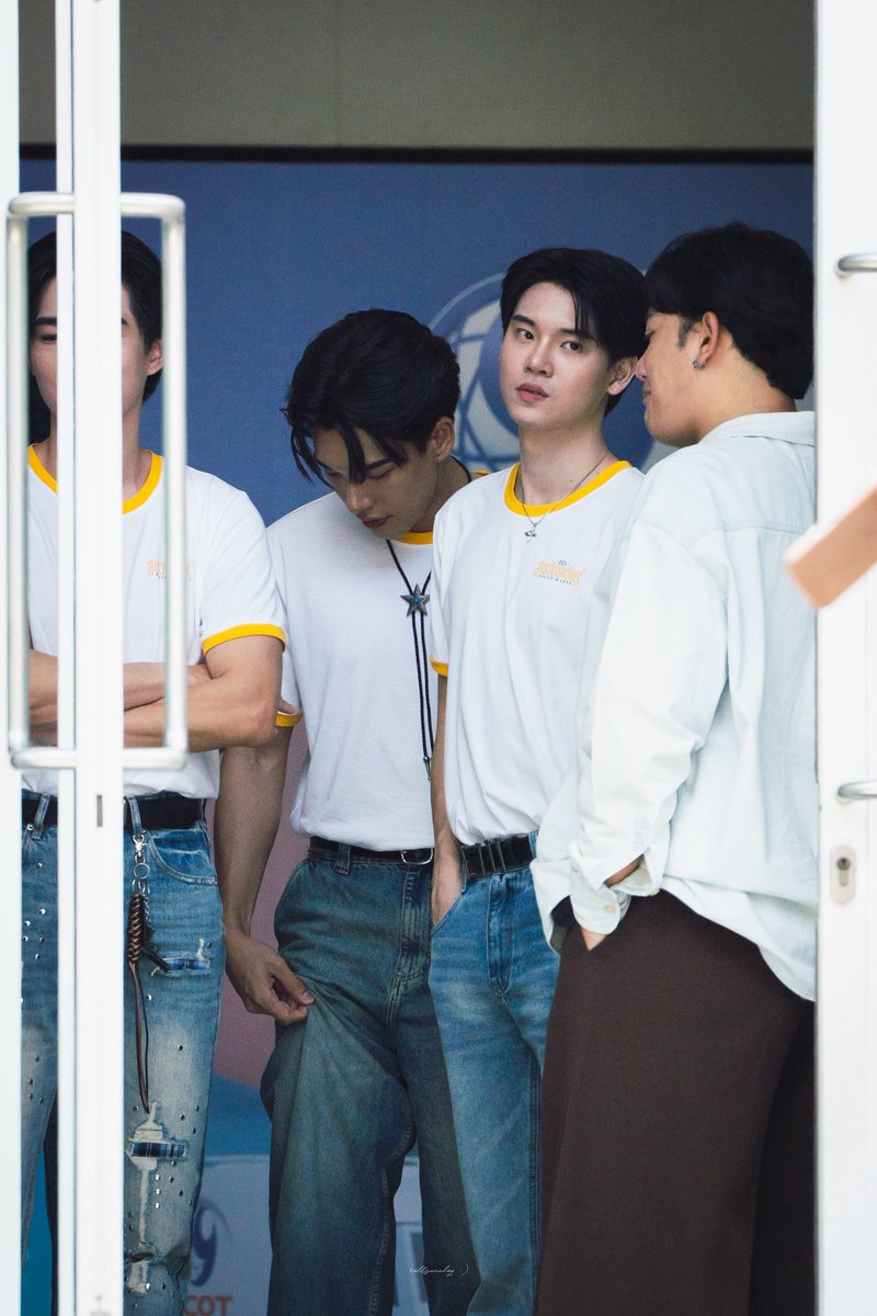 rollsanalog7's tweet photo. 21.09.2026   กึงๆ

PIL LOVE PRESS 
#ที่รักสารวัตรเธียร์มาพบสื่อ https://t.co/DPekE2gRwq