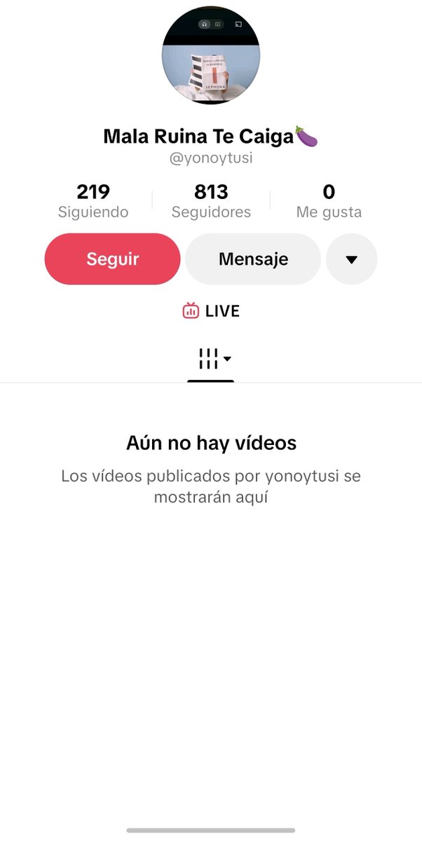 paredesnewsweb's tweet photo. @DLipanela Este es el usuario de la maldita vieja esa, ya saben que hacer https://t.co/lUvq9PdK58