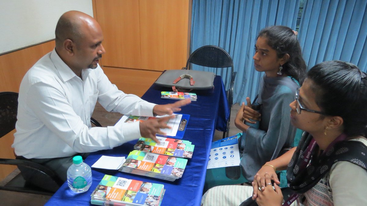 rmk_college's tweet photo. The Centre for Higher Education, RMK Group of Institutions, in collaboration with IDP Education, successfully organised an Education Fair on 18.09.2026, bringing together representatives from 25 leading universities (USA, UK, Ireland, Australia and Canada)* from across the globe. https://t.co/RUuxgHHaH2