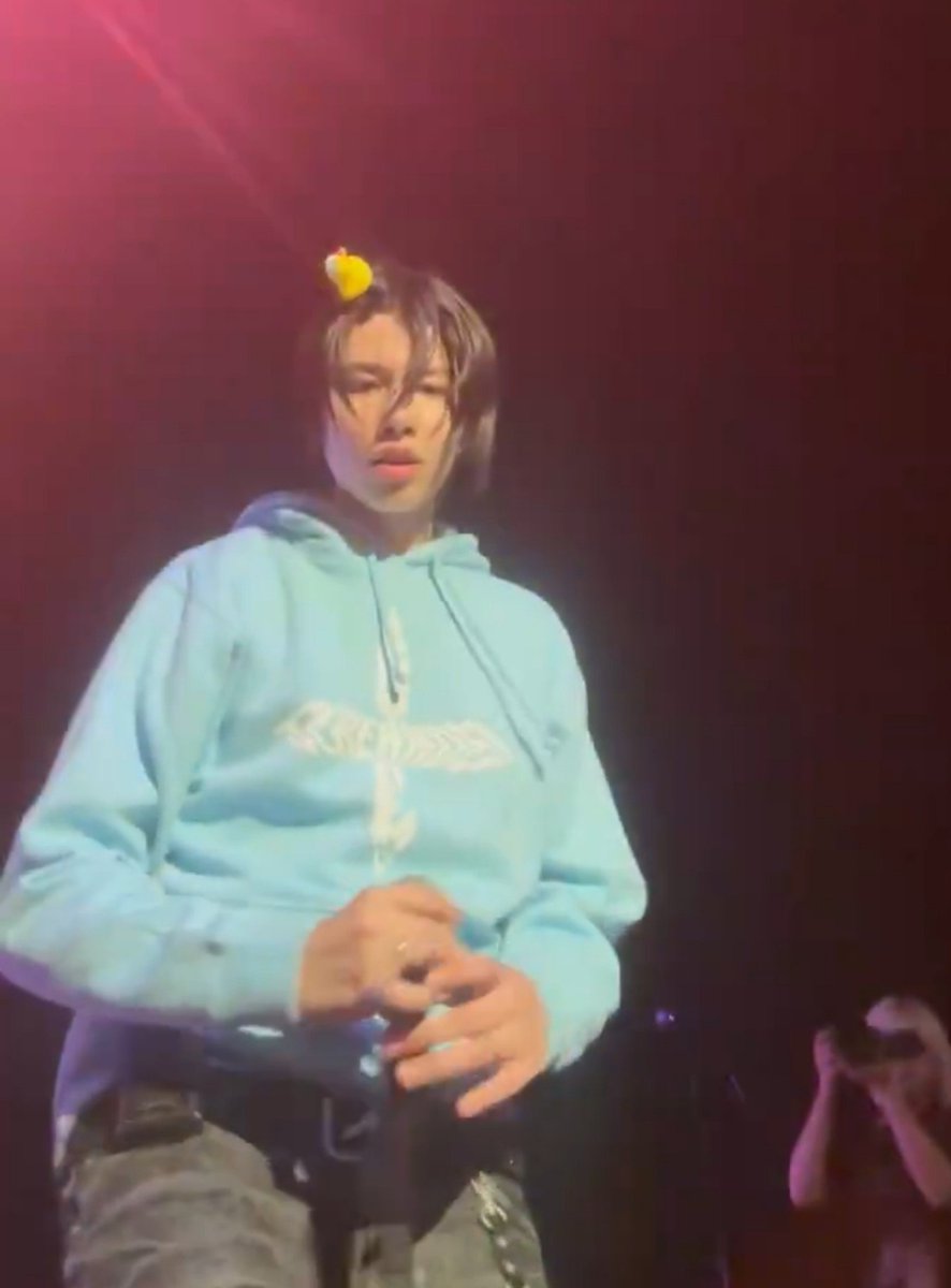 moon_ren17's tweet photo. This cutie baby 😭💙💙 

#루이 #LOUIS #롱샷 #LNGSHOT

https://t.co/VsvbFFJA6p https://t.co/GJNXr4ZjzH