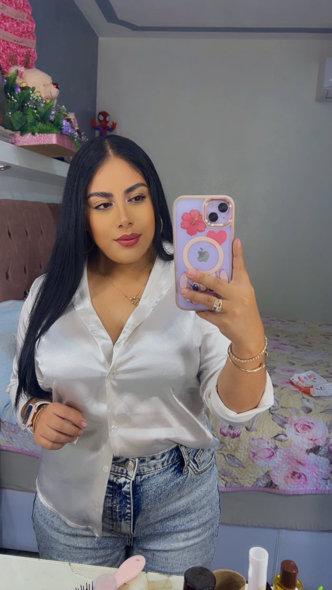 Esme3mm's tweet photo. ✨ “No necesito llamar la atención… a veces simplemente sucede 😉 https://t.co/CR21ra0dh6