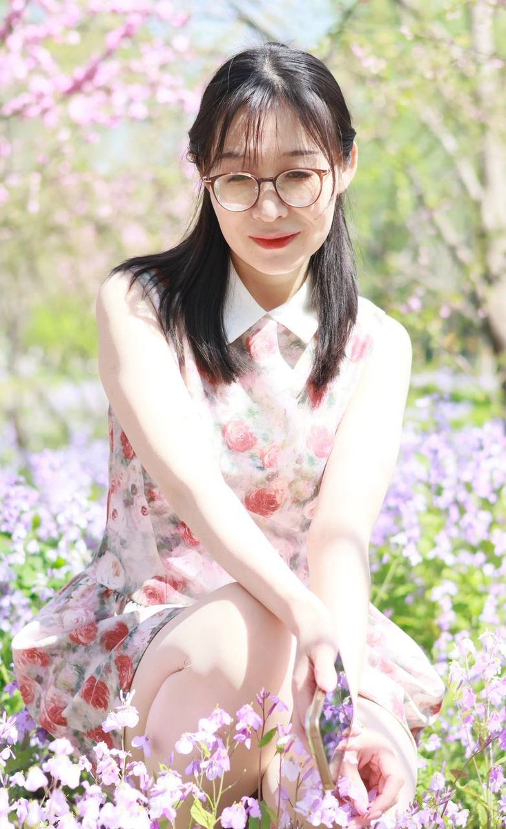 martinbryan6727's tweet photo. 90后已婚教师，第一次在 X 尝试约线下，接触x不久，属于刚入圈，会有人喜欢吗？
要求  1，不打扰生活和工作
          2，能接受一个月见五次以上  
          3，不接受重口和重度的 
         4，有套路别来，不网恋不玩股票
         5，带素质，没素质会拉黑 https://t.co/LA1jfnG6QX