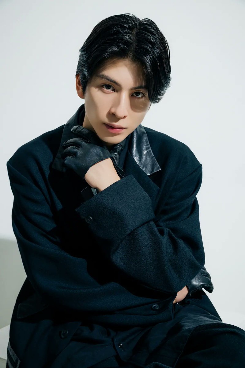 realsound_b's tweet photo. ＼応募締切　本日9月21日23:59まで／
フォロー＆RPで #プレゼント！

─────꙳✩˖°⌖.꙳✩˖°⌖.꙳─────────────
#THERAMPAGE #長谷川慎 #龍 サイン入りチェキ 1名様
────────────꙳✩˖°⌖.꙳✩˖°⌖.꙳✩˖─────

✨『DANCE EAT RAVE REPEAT』刊行記念インタビュー✨ https://t.co/lAgmAPVij3