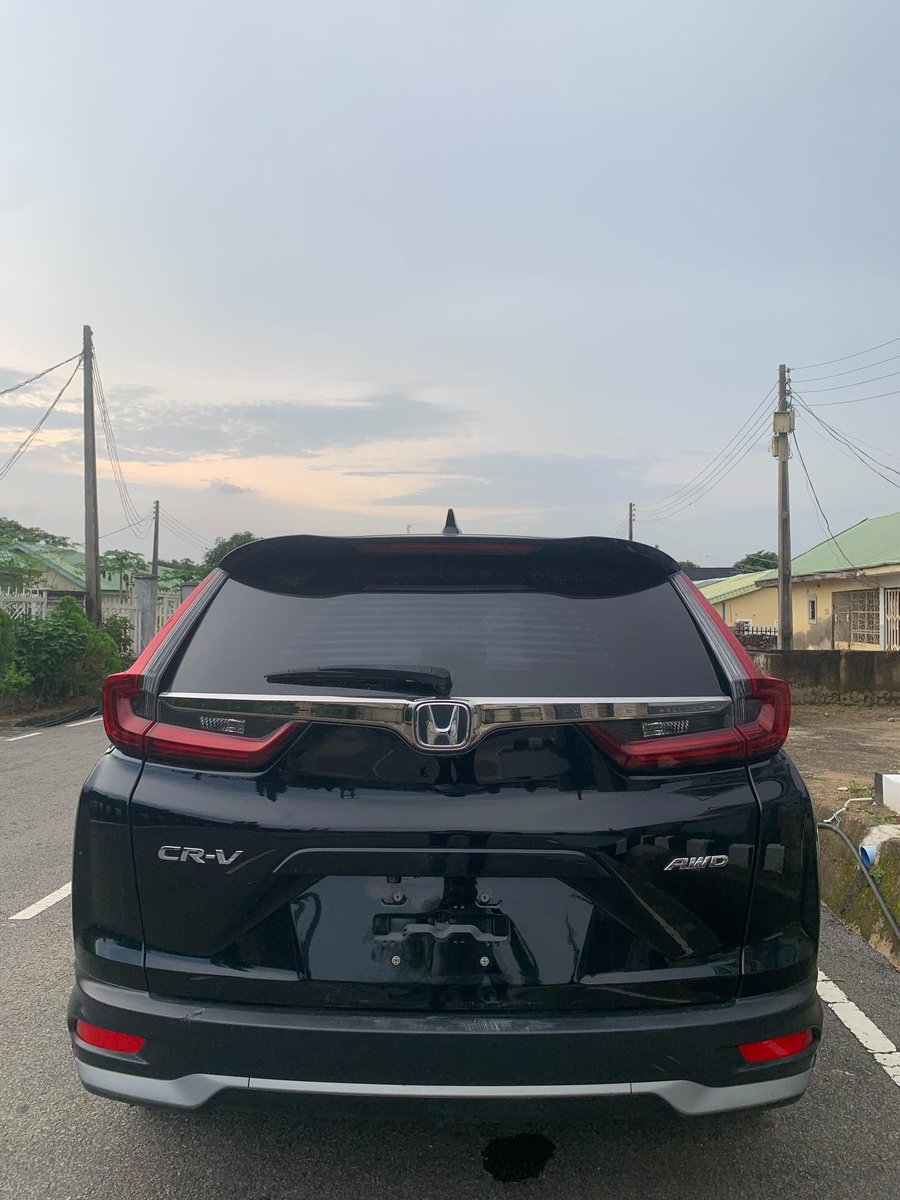 JonathanBugj9's tweet photo. Foreign-used 2019 Honda CR-V 
Best price: 33M 
09034144539 https://t.co/cSg6OtOYo1