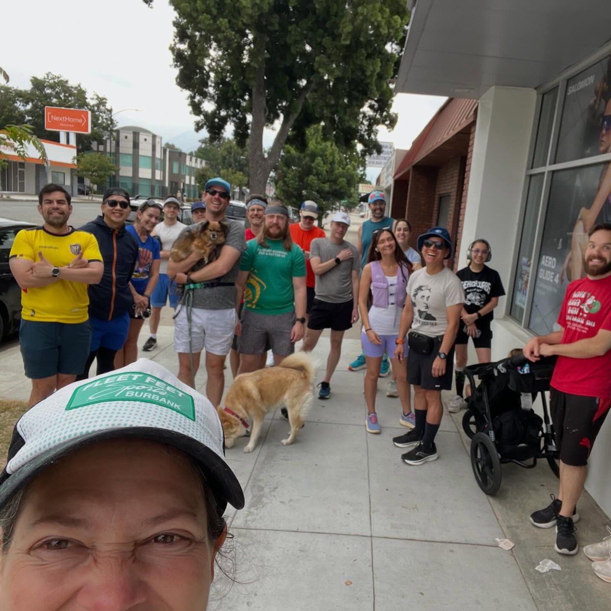 OnenErhan's tweet photo. Look at these smiling faces! Welcome the new folks! https://t.co/Yno0CggzQX