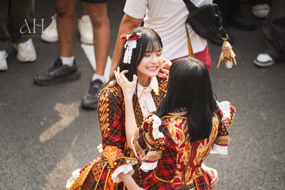 hardiaswara's tweet photo. 260920
🎞️"Ayo Tersenyumlah!" JKT48 MV Shooting
📍 CFD Senayan, Jakarta.

@JTrisha_JKT48 @tact_id @F_FeniJKT48 @Fenidelity_INA 
#JKT48 #JKT48Fight #JKT48AyoSenyumlah #JazzlynTrisha #tact_id #FeniFitriyanti #Fenidelity_INA https://t.co/qHdRH3ZYJc