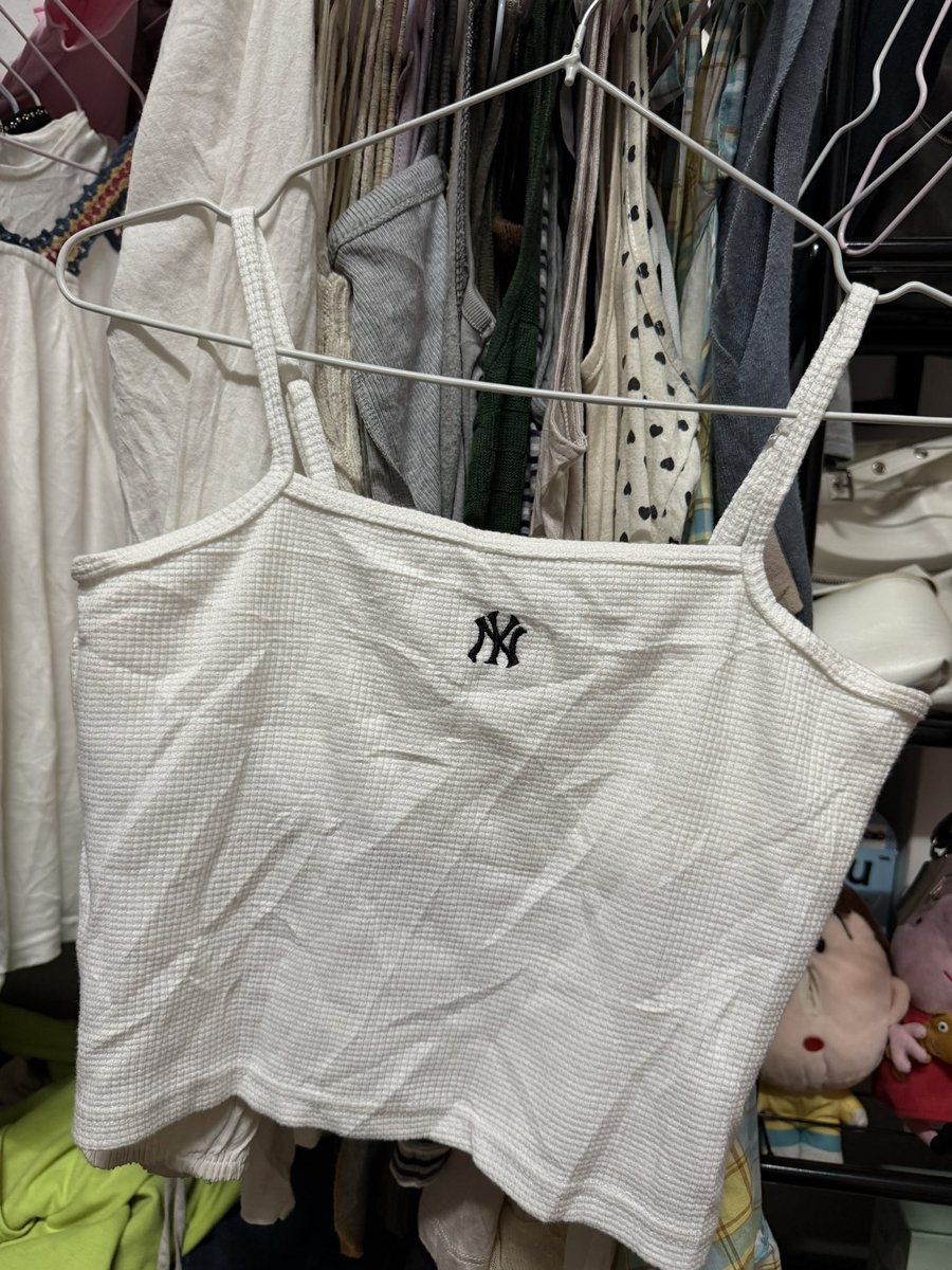 axntzyq_2's tweet photo. แท้มั้ยไม่รู้นะแม่ เช้คเอาา
89 ส่งฟรี💕💕
#เสื้อมือ2 #เสื้อผ้ามือสอง #ส่งต่อเสื้อผ้า #ส่งต่อเสื้อผ้ามือสองสภาพดี # https://t.co/VFkfBK0TM8