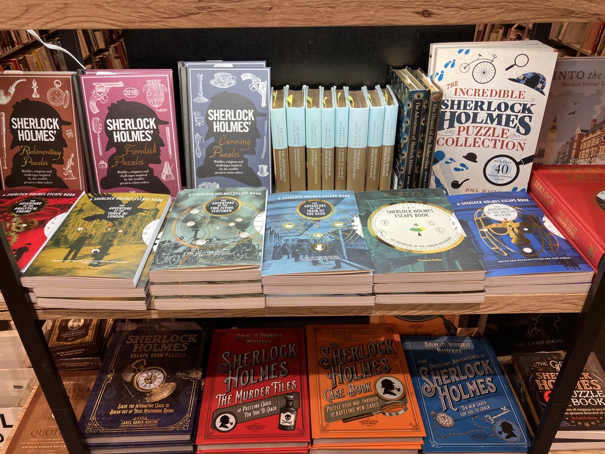 maruzen_maruhon's tweet photo. 【4階洋書】
シャーロック・ホームズ特集🕵️
シャーロック・ホームズ本編はもちろんのこと、シャーロックと共に読者自身が謎を解く謎解き本がたくさんございます！雰囲気のある装丁で読めばシャーロックの世界に入り込めること間違いなしですね♪🔍️
＃洋書の丸善
＃sherlockholmes https://t.co/XvhZkOhg4K