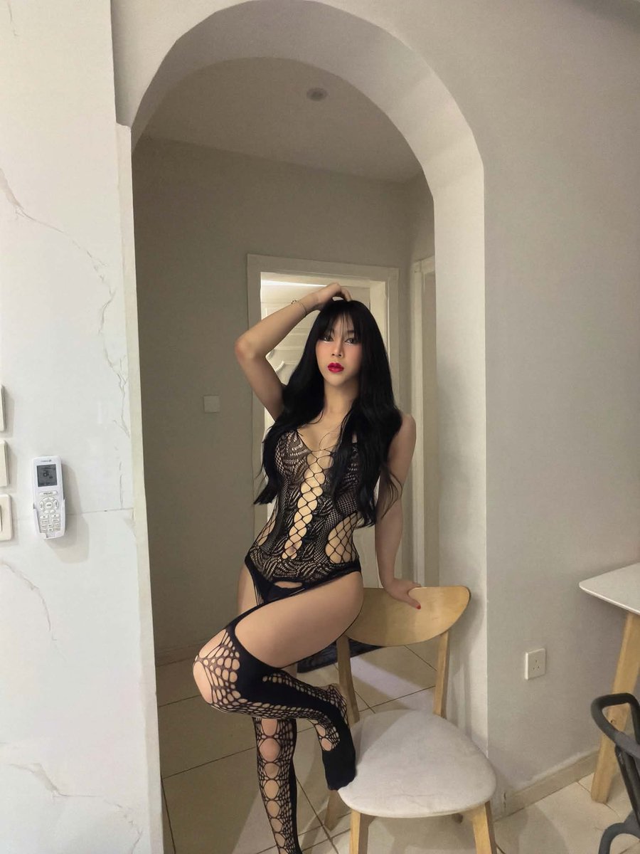 roucvez's tweet photo. #ladyboy_jeddah #jeddah_ladyboy #ladyboy_both_in_jeddah 
🙏💞🥰 https://t.co/KfF0GjIXgn