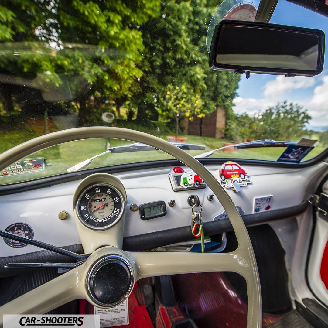 ChanelleMolk's tweet photo. The lovely interior of the Fiat Nuova 500 Camioncino! https://t.co/XioCdfLo67