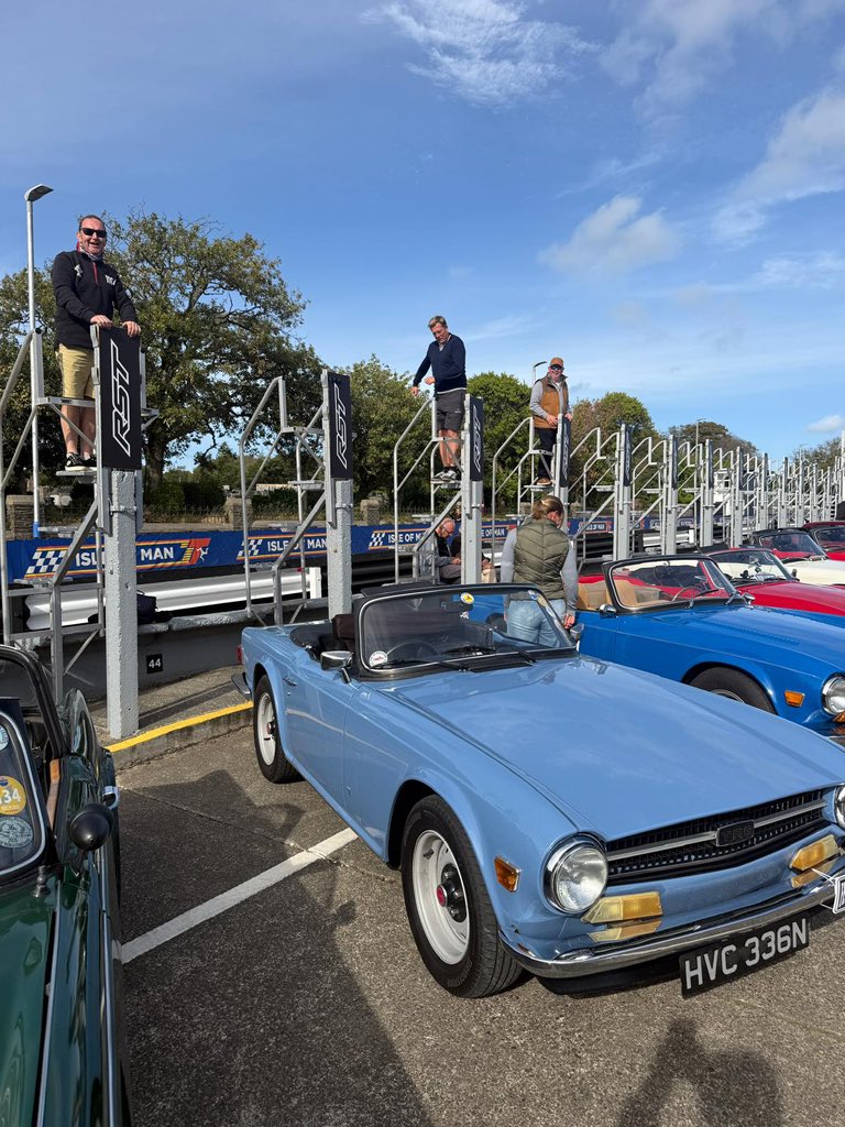 TriumphSSixClub's tweet photo. Safe travels to all who enjoyed the Best of British Isle of Man Festival of Motoring. A great weekend of classics on a fantastic island, thanks to Scenic Car Tours for all their support.
#TSSC #Triumph #WeekendVibes #Events https://t.co/SoU5SYHDqQ