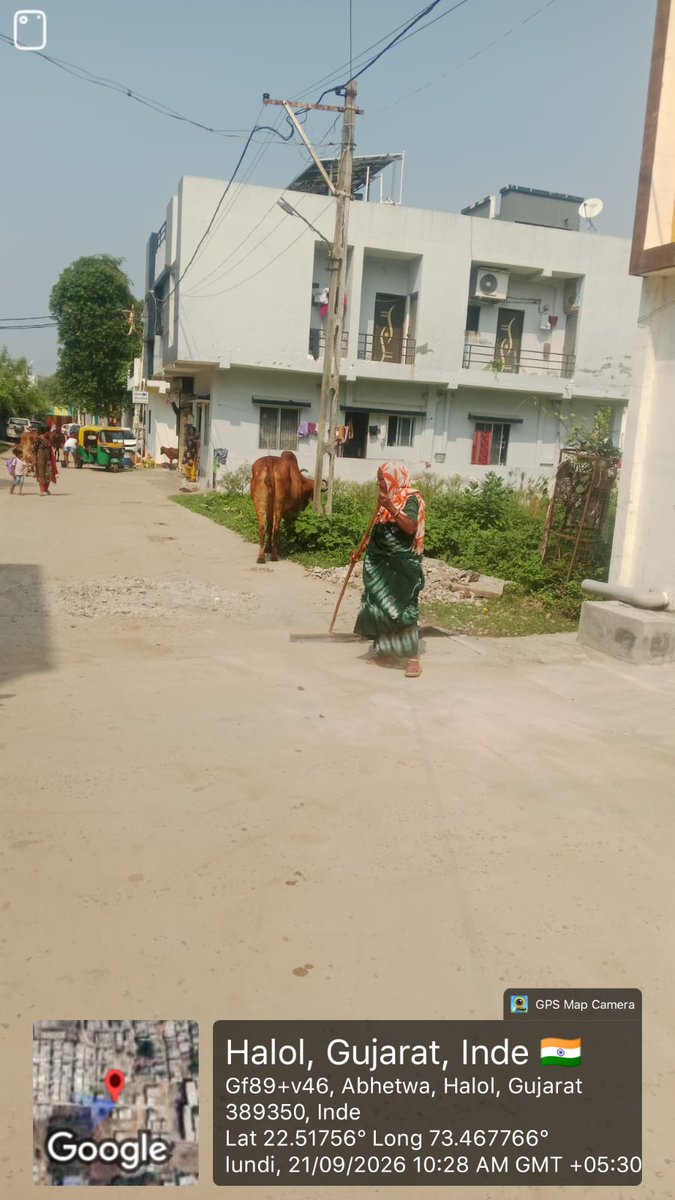 HALOLNAGARPALI2's tweet photo. નગરપાલિકા હસ્તક સફાઈ ની કામગીર કરવામાં આવેલ છે. https://t.co/u59Lpkd01m
