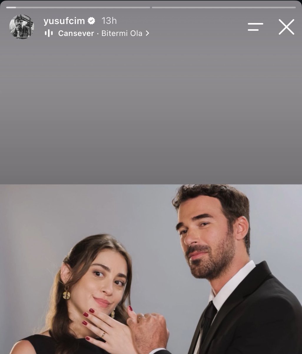 luckitsElff's tweet photo. Biz nasıl bi çiftin içine düştük şarkı seçimlerinden fotoğrafları ciddiye alamıyorumajshahhshs #evlilikgüzeldir #ascan https://t.co/DRn4jhBdVm