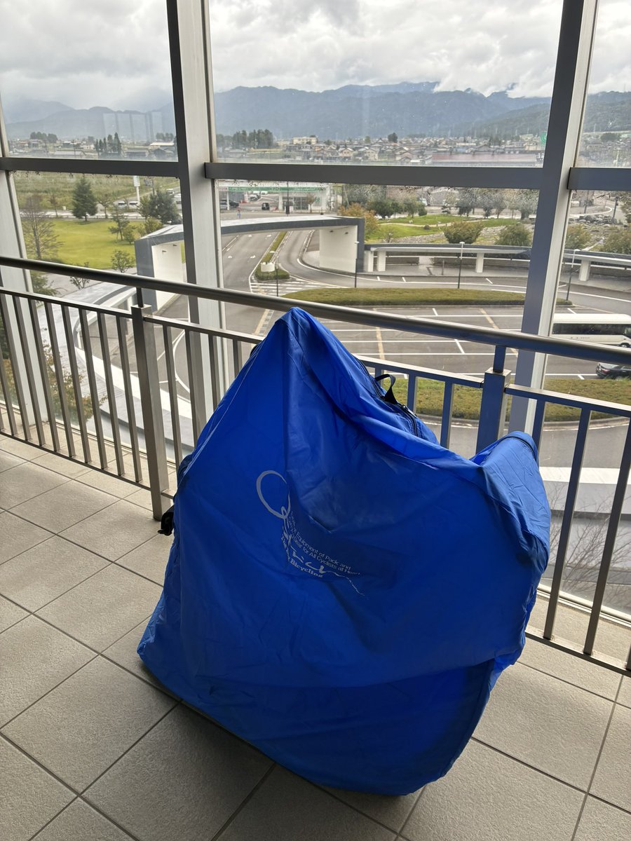 Hamsteronoko's tweet photo. ｵｻｰｶに戻るぞえ https://t.co/07tXiIMziU