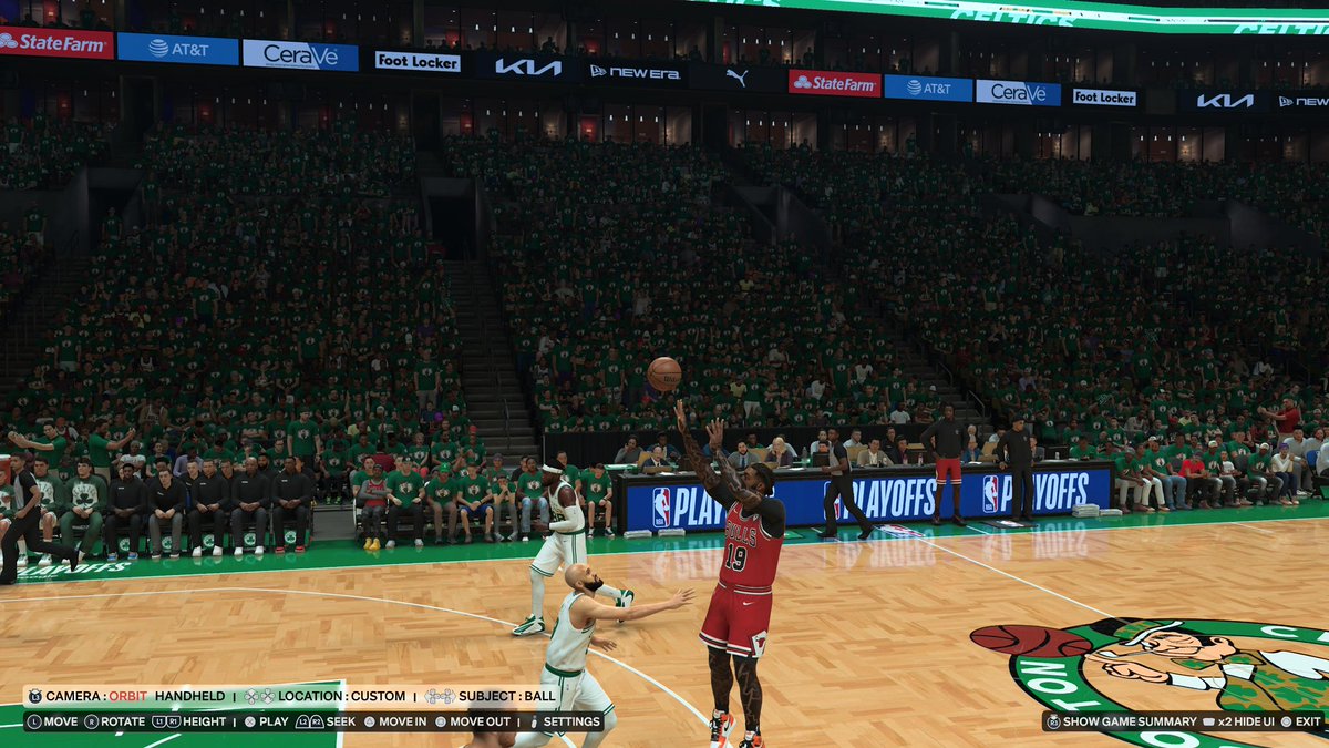 RileyDeCastro1's tweet photo. @NBA2K @2K @Beluba tell me how tf my green window disappear and how tf is this contested fix this stupid game man https://t.co/ZGRADYv8Ve