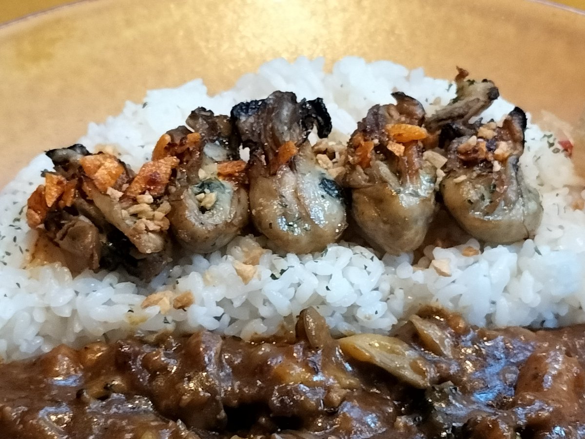 law_power115's tweet photo. 久しぶりの円山教授
今回は初めてオーダーする牡蠣とひき肉のカレーを

凄く美味しいけどやはり浜カレーかな😆
また違うメニューも開拓しよう https://t.co/XVWObFYjIw