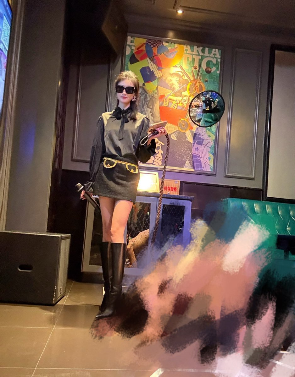 Yingxins114927's tweet photo. 😈👿😈👿

#夫妻主 #女S #Femdom #鞭打 #Whipping #调教 #BDSM #刑奴 #人形犬 #踩踏 #Trample #刑主 #舔鞋底 #情侣主 #靴奴 #Findom #ATM奴 https://t.co/vf82XNF3WJ